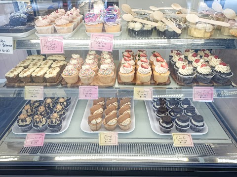 Cake at Baked & Caked, Gold Coast