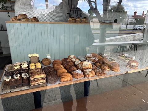 Cake at Local Geelong, Geelong