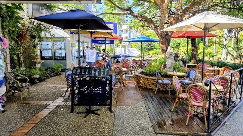 Brunch at Le Jardin Cafe Restaurant, Gold Coast