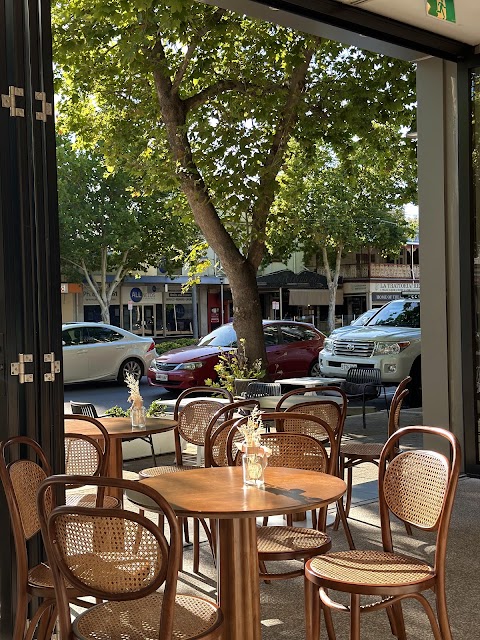 Croissant at Sanshi Patisserie＆Café, Adelaide