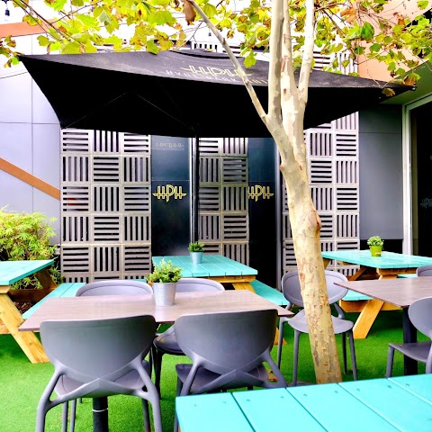 Chicken Parma at Hyde Park Hotel, Perth