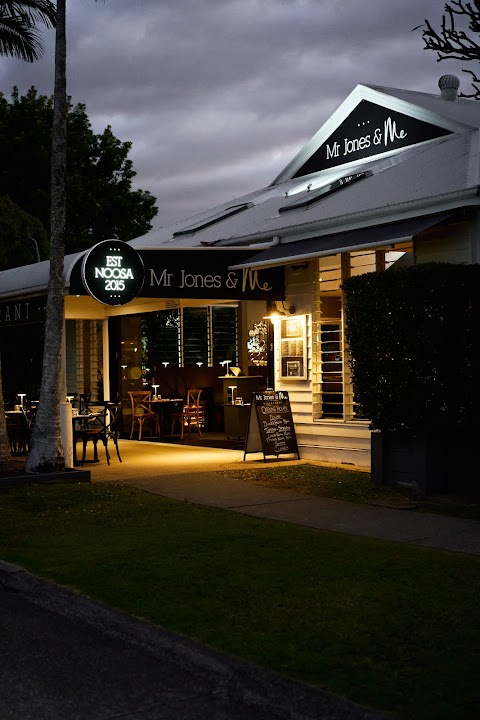 Chicken Parma at Mr Jones & Me Restaurant, Sunshine Coast