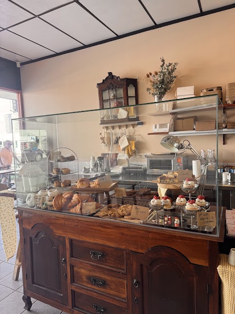 Cake at Yum Bakery, Gold Coast