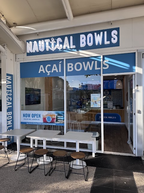 Poke Bowl at Nautical Bowls, Gold Coast