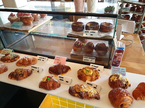 Croissant at Croix Croissant, Melbourne