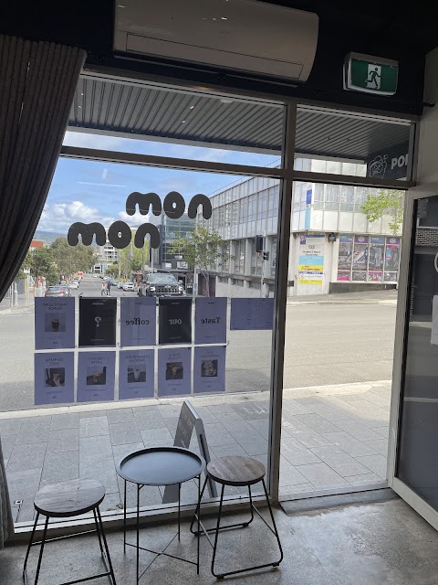 Coffee at Nom Coffee Room, Wollongong