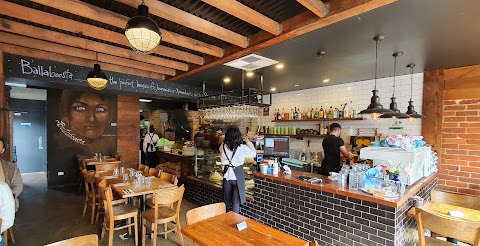 Pizza at Ballaboosta, Adelaide