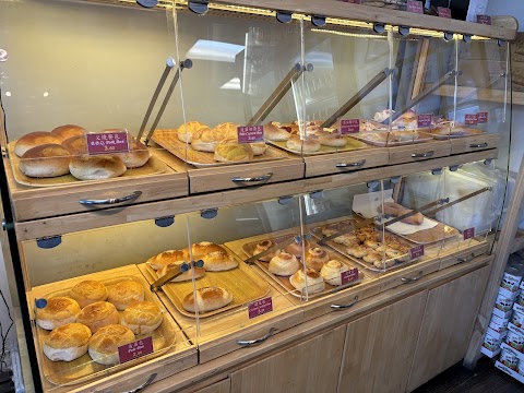 Asian Desserts at HK Bakery N Cake Cafe 香港麵包蛋糕店, Adelaide
