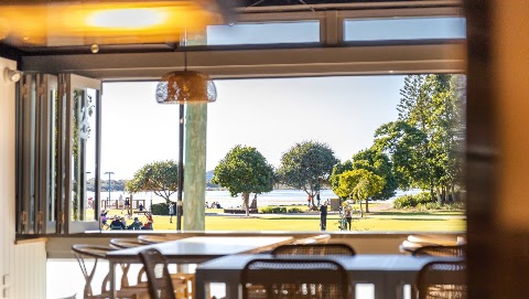Fried Chicken at Cotton Tree Beach Bar, Sunshine Coast