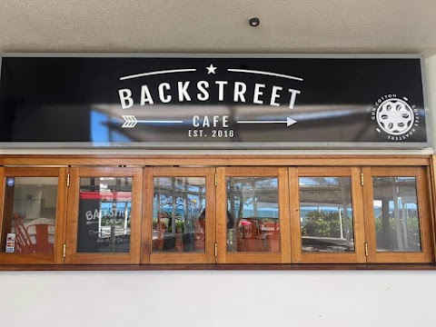 Brunch at Backstreet Cafe, Sunshine Coast